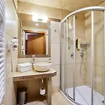Burkaty Hotel 3*
