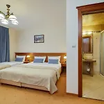Burkaty Hotel Bialka Tatrzanska