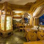 Burkaty Hotel 3*